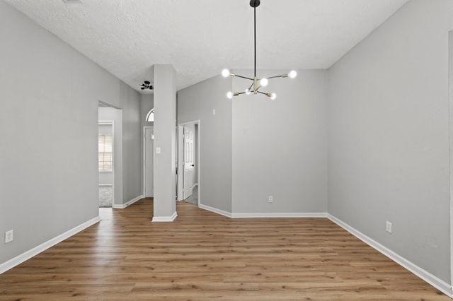 7215 Trogon Lane, Houston, TX 77083