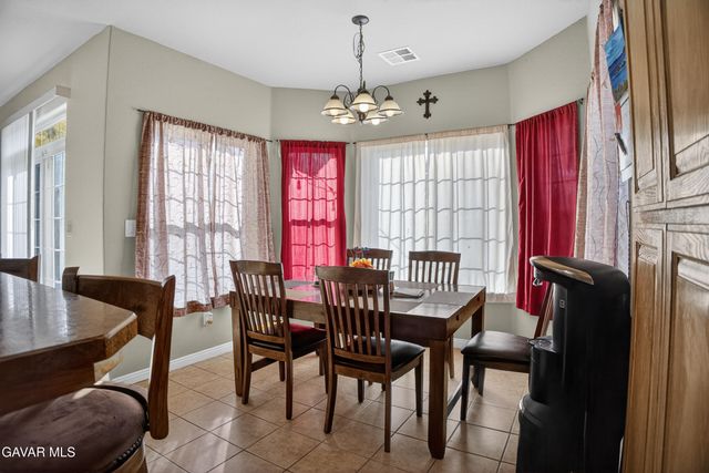 27961 Ack Ack Court, Tehachapi, CA 93561