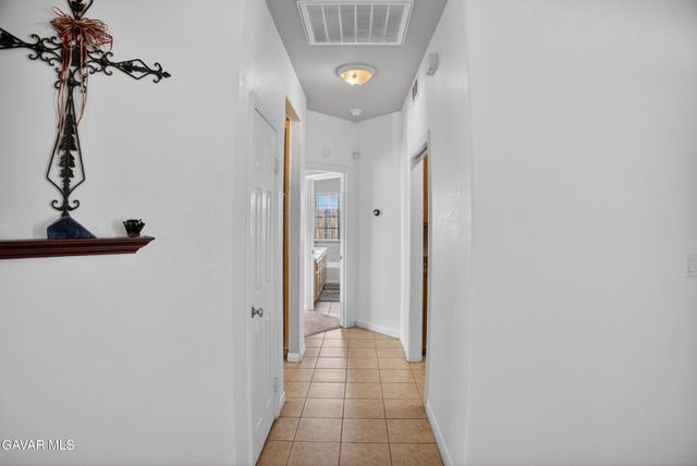 27961 Ack Ack Court, Tehachapi, CA 93561