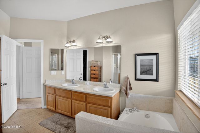 27961 Ack Ack Court, Tehachapi, CA 93561