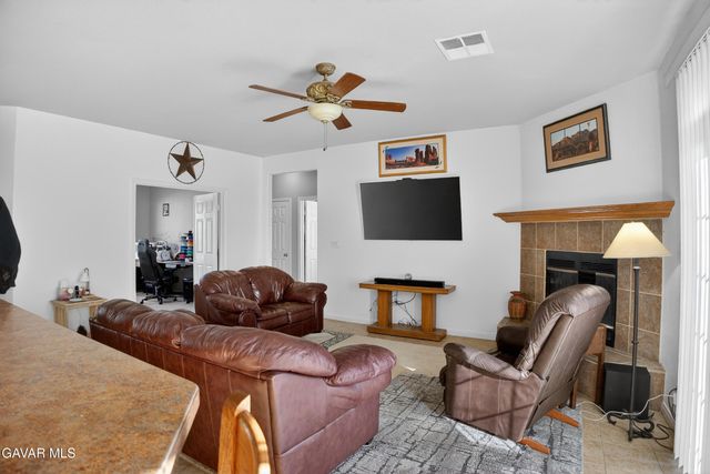 27961 Ack Ack Court, Tehachapi, CA 93561