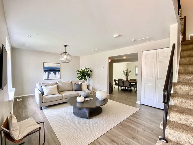 903 Blackhawk Drive, University Park, IL 60484