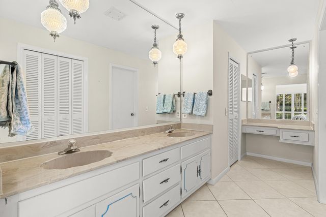 383 Villa Drive S, Atlantis, FL 33462