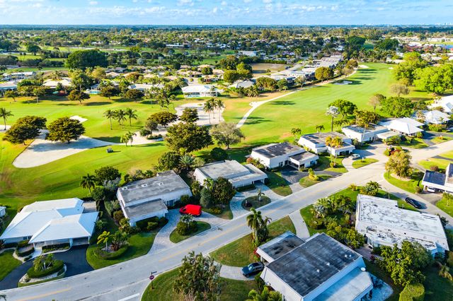 383 Villa Drive S, Atlantis, FL 33462