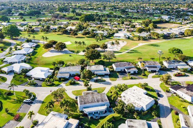 383 Villa Drive S, Atlantis, FL 33462