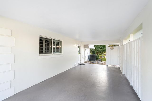 383 Villa Drive S, Atlantis, FL 33462