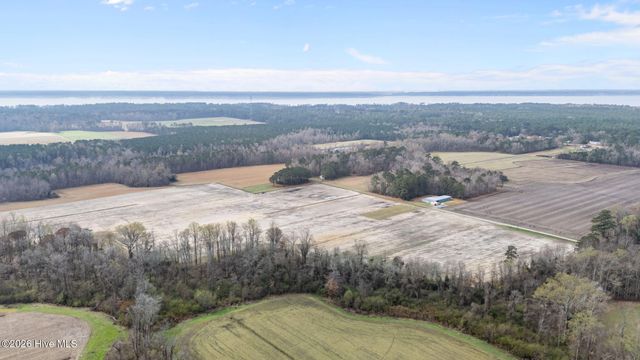 230 Boone Lane, Arapahoe, NC 28510