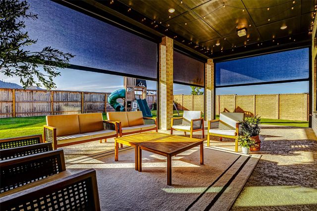 7606 Redwoods Forest Drive, Katy, TX 77493