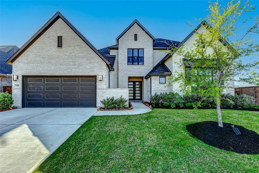 7606 Redwoods Forest Drive, Katy, TX 77493