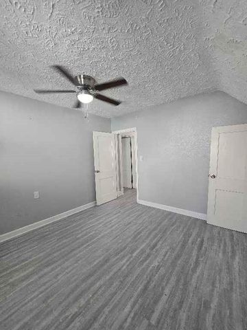 3503 E 25th Street, Kansas City, MO 64127