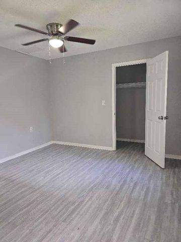 3503 E 25th Street, Kansas City, MO 64127