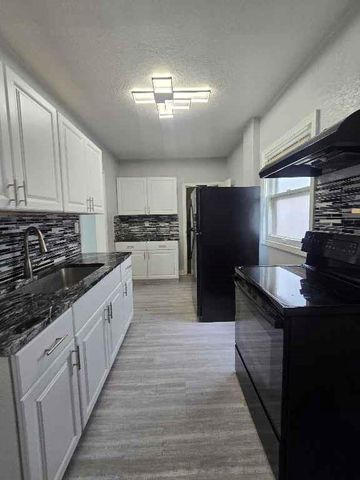 3503 E 25th Street, Kansas City, MO 64127