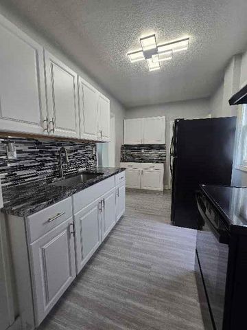 3503 E 25th Street, Kansas City, MO 64127
