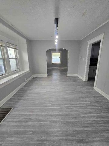 3503 E 25th Street, Kansas City, MO 64127