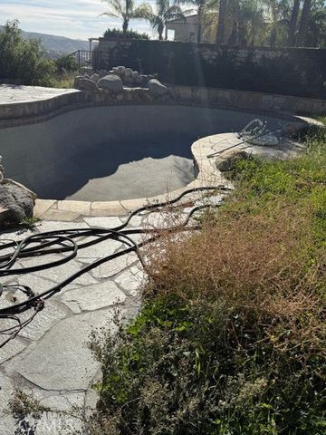 12506 Rajah, Sylmar (los Angeles), CA 91342