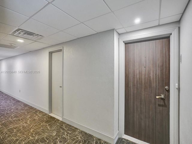 300 Bayview Dr 906, Sunny Isles Beach, FL 33160