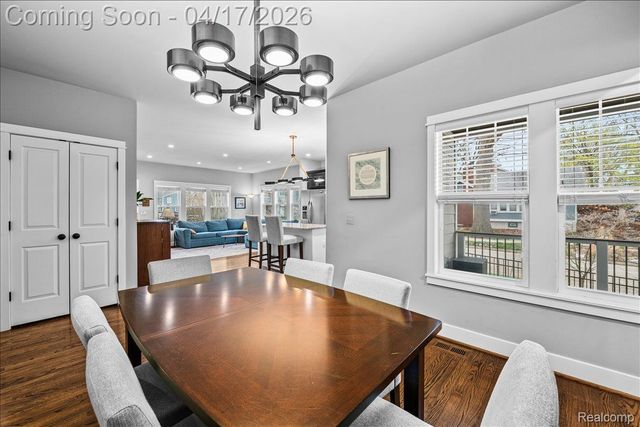 903 Hilldale Drive, Royal Oak, MI 48067