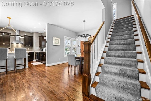 903 Hilldale Drive, Royal Oak, MI 48067