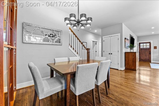 903 Hilldale Drive, Royal Oak, MI 48067