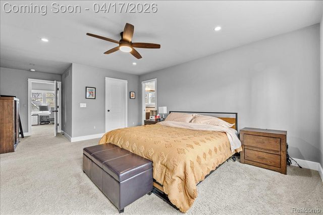 903 Hilldale Drive, Royal Oak, MI 48067