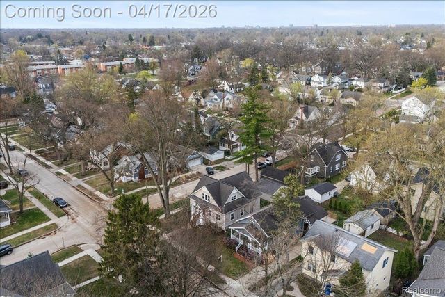 903 Hilldale Drive, Royal Oak, MI 48067