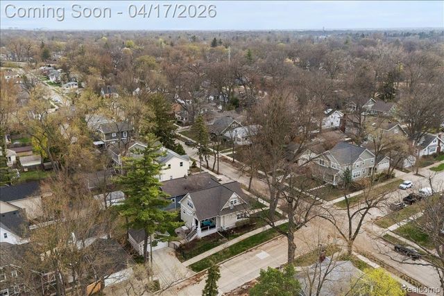 903 Hilldale Drive, Royal Oak, MI 48067