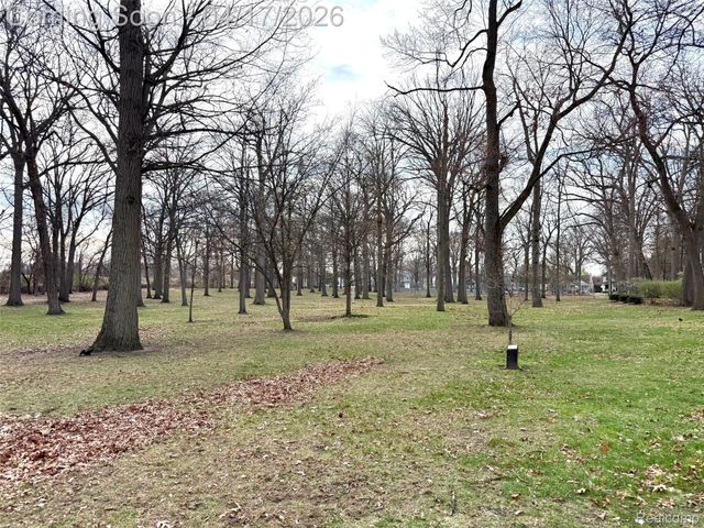 903 Hilldale Drive, Royal Oak, MI 48067