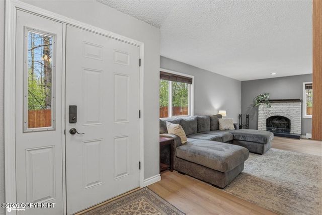 3575 Alamosa Drive, Anchorage, AK 99502