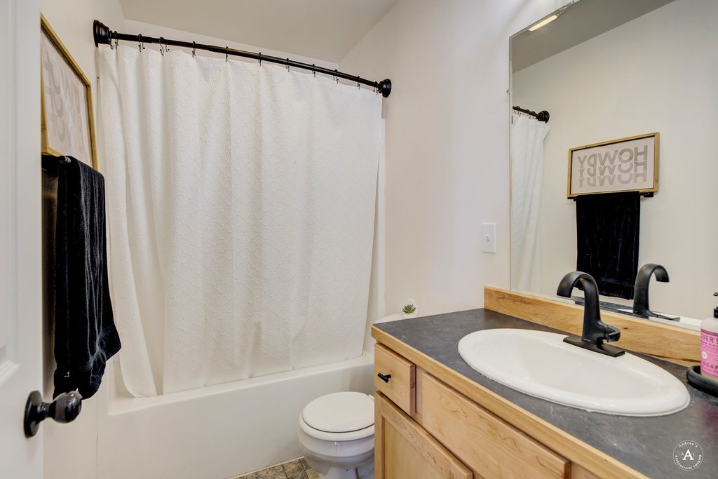 Image 12 of property listing at 1162 Antares Road, Helena, MT 59602