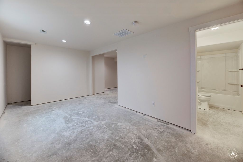 Image 22 of property listing at 1162 Antares Road, Helena, MT 59602