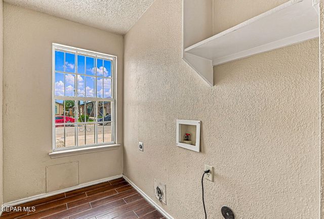 3436 Tierra Zafiro Drive, El Paso, TX 79938