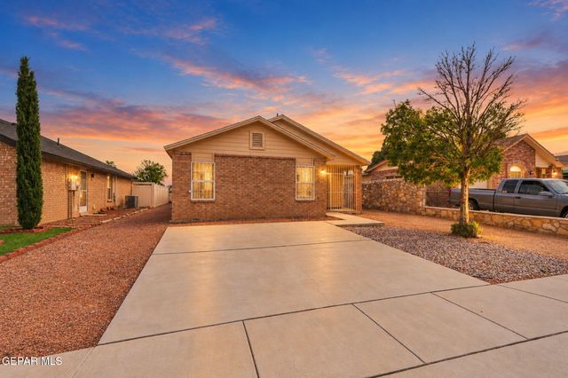 3436 Tierra Zafiro Drive, El Paso, TX 79938