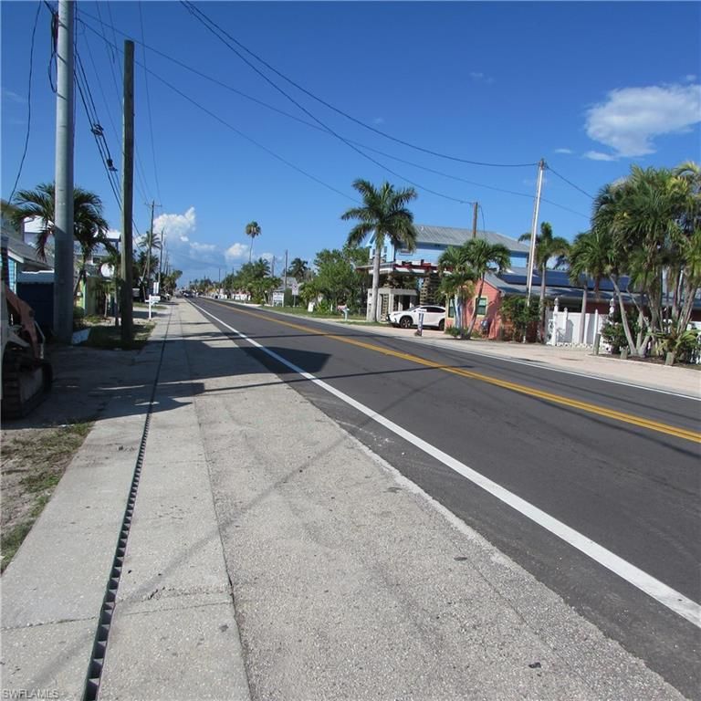 4748 Pine Island RD NW, MATLACHA, FL 33993 — photo 2