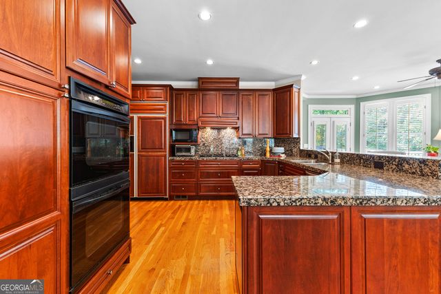 209 River Oaks Drive, Lagrange, GA 30240