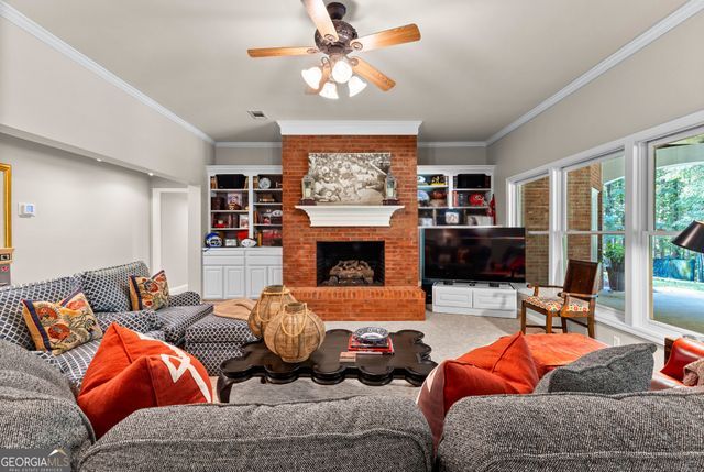 209 River Oaks Drive, Lagrange, GA 30240