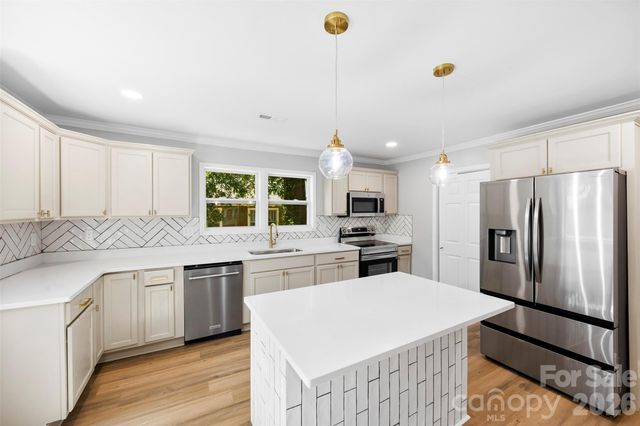 527 Bostian Avenue, Kannapolis, NC 28083