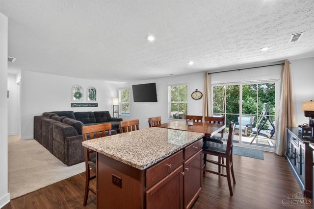 5567 Millbrook Drive, Middletown, OH 45042