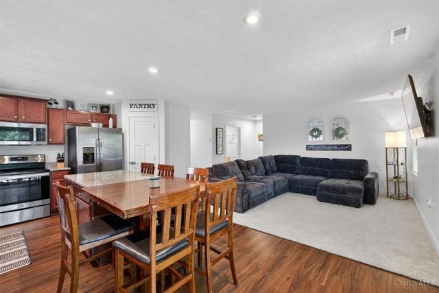 5567 Millbrook Drive, Middletown, OH 45042