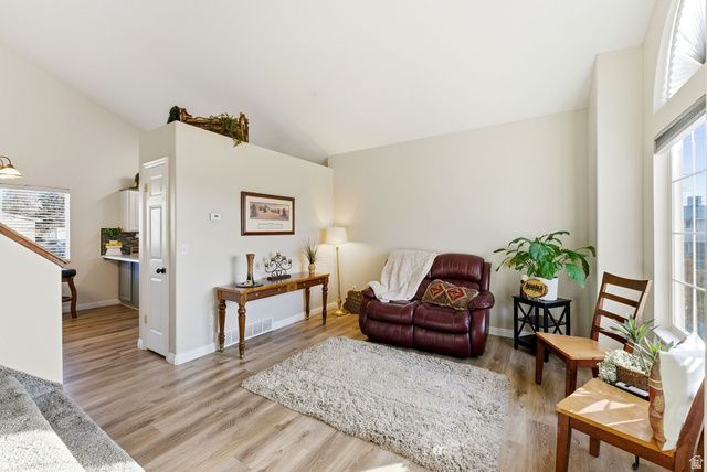 2314 N 1220 W, Clinton, UT 84015