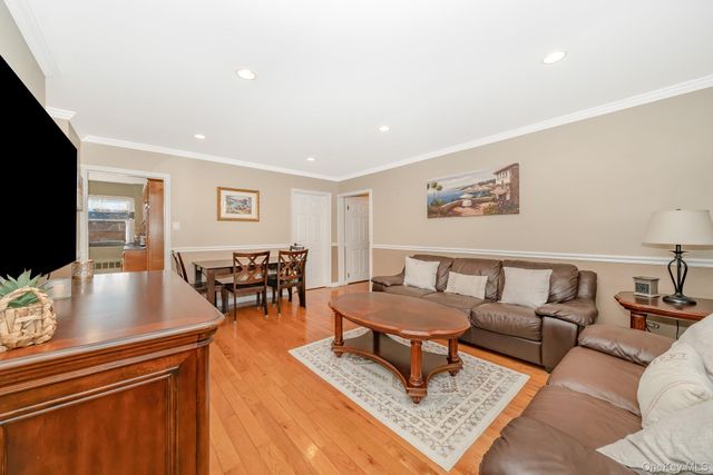 86-40 155th 1R, Howard Beach, NY 11414