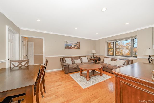 86-40 155th 1R, Howard Beach, NY 11414