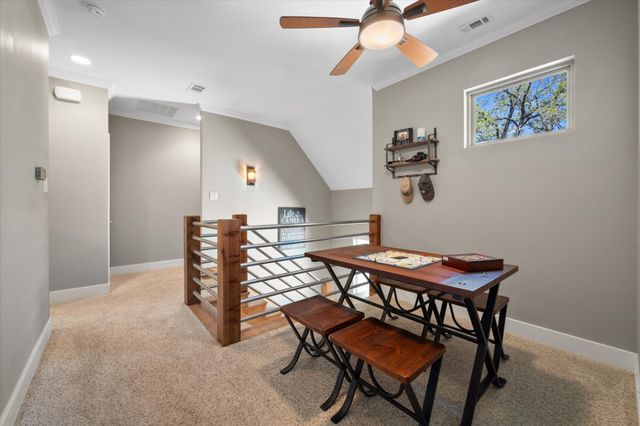 892 Waters Edge Drive, Corsicana, TX 75109