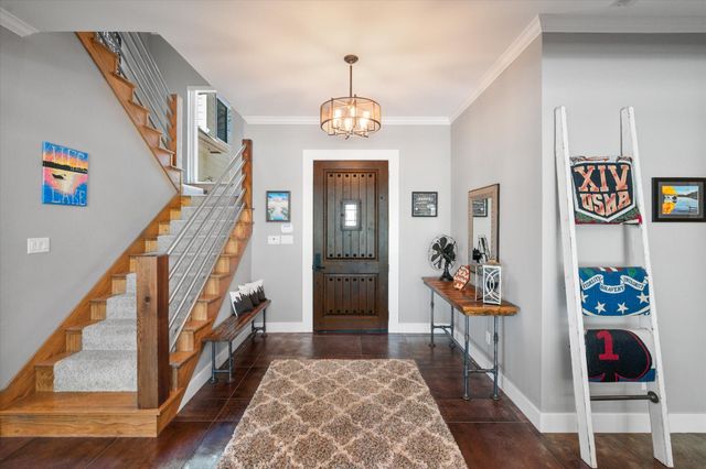 892 Waters Edge Drive, Corsicana, TX 75109