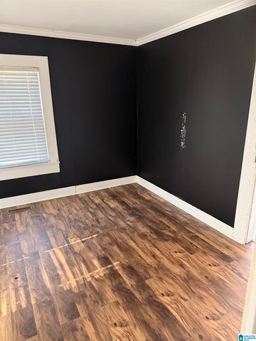 207 S DAVIS AVENUE, Sylacauga, AL 35150