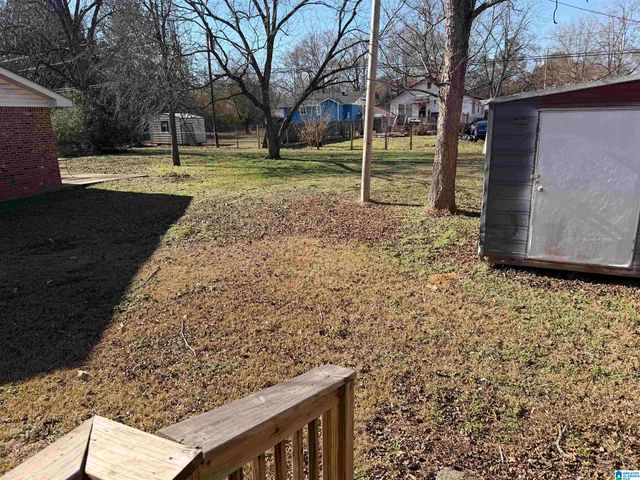 207 S DAVIS AVENUE, Sylacauga, AL 35150