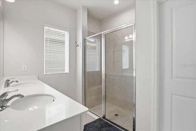 8728 STARRY NIGHT TERRACE, Parrish, FL 34219