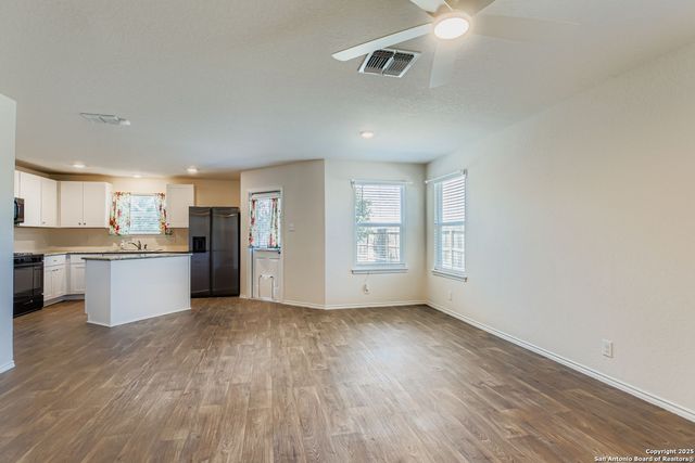 15454 Shortwing, San Antonio, TX 78253