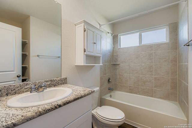 15454 Shortwing, San Antonio, TX 78253