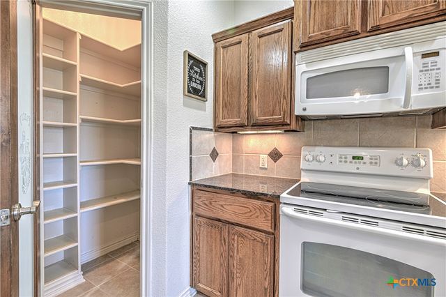 4907 Sapphire Drive, Killeen, TX 76542