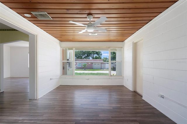 441 57TH STREET N, St Petersburg, FL 33710